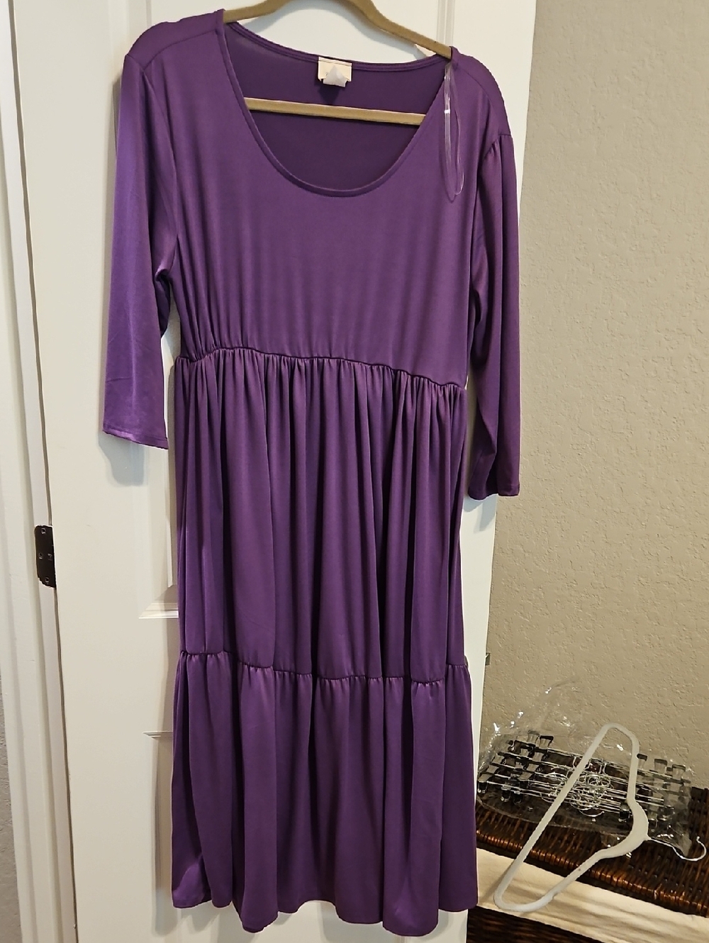 Elegant Purple Tiered Scoop-Neck Long Sleeve Dress